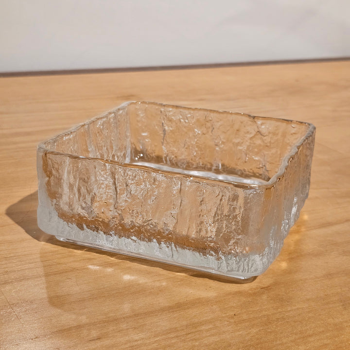 Hoya Glacier Bark Frost Fire Square Dish