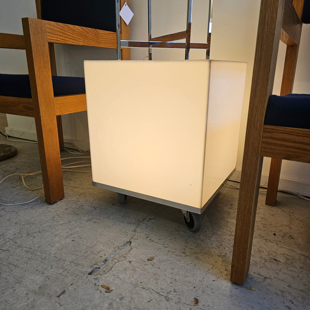 Custom Light Up Cube Table