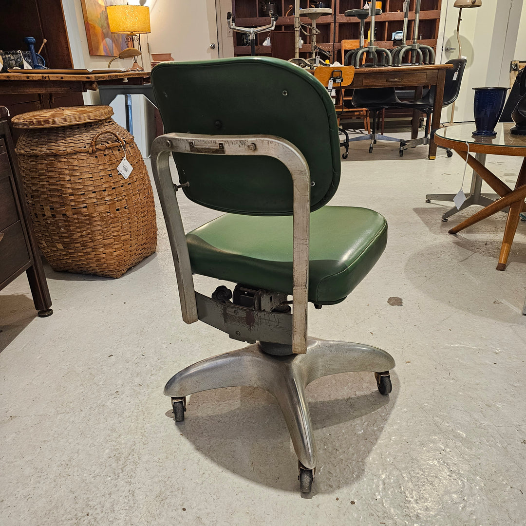 Goodform Alum/Green Vinyl Chair