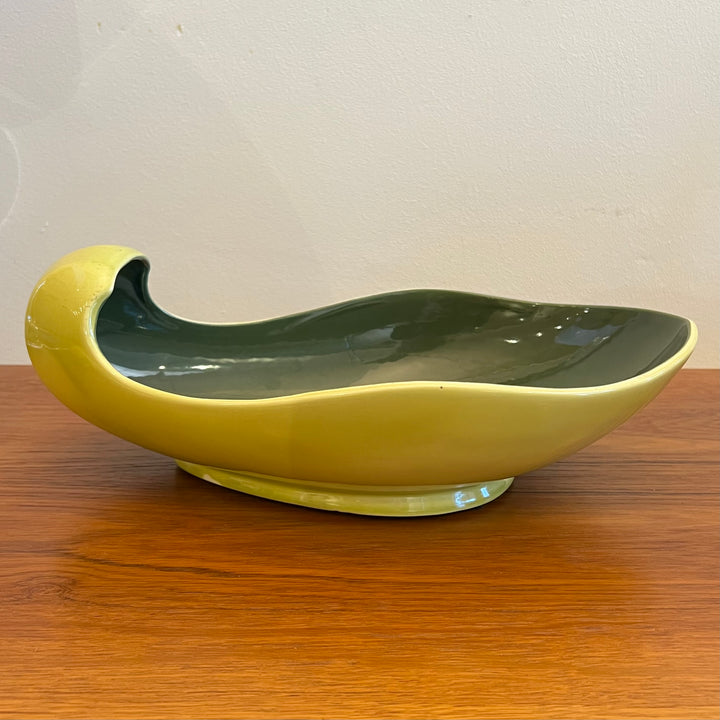Red Wing Yellow/Green Ceramic Dish (B2013)