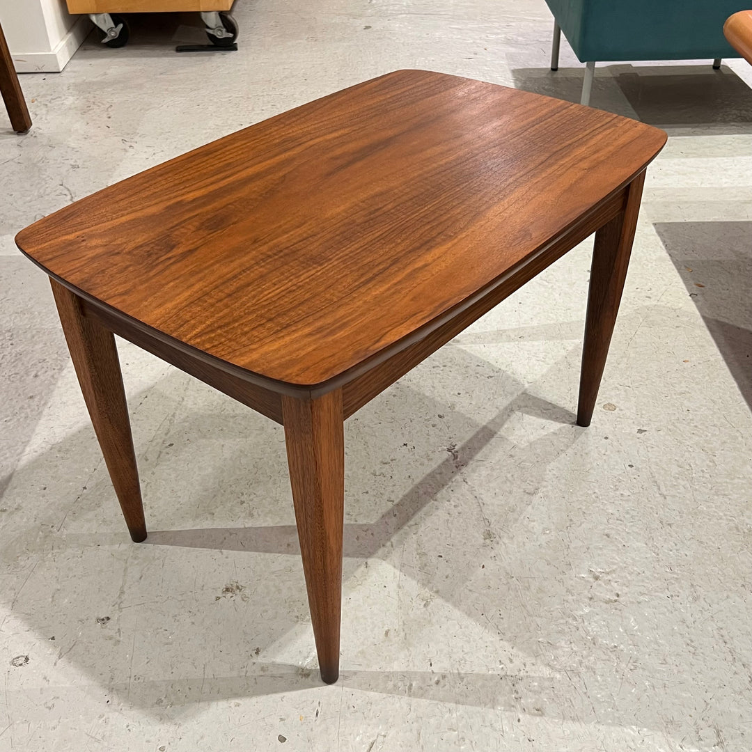Mersman Walnut End Table, Restored (2 of 2)