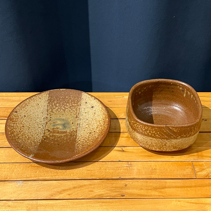Robert Briscoe Stoneware Bowl/Plate Set (2)