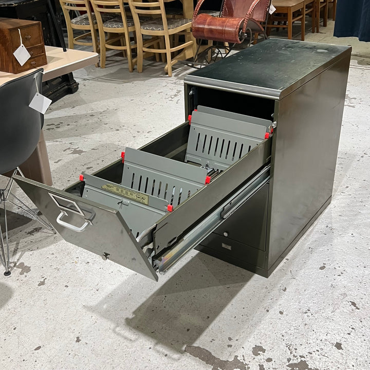 GF Superfiler 2-Drawer File Cabinet (Locking)