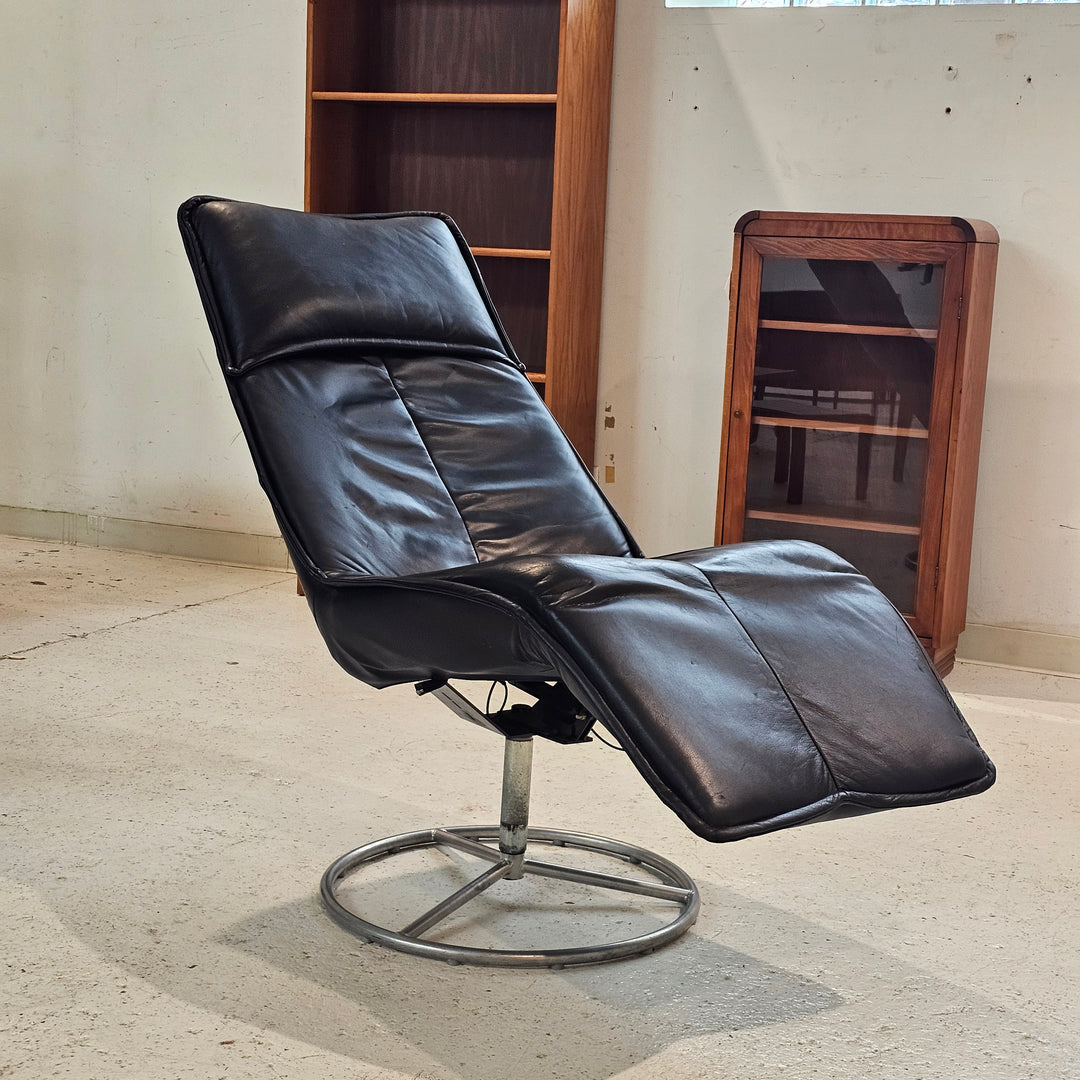 Custom Wilsons Leather Lounger